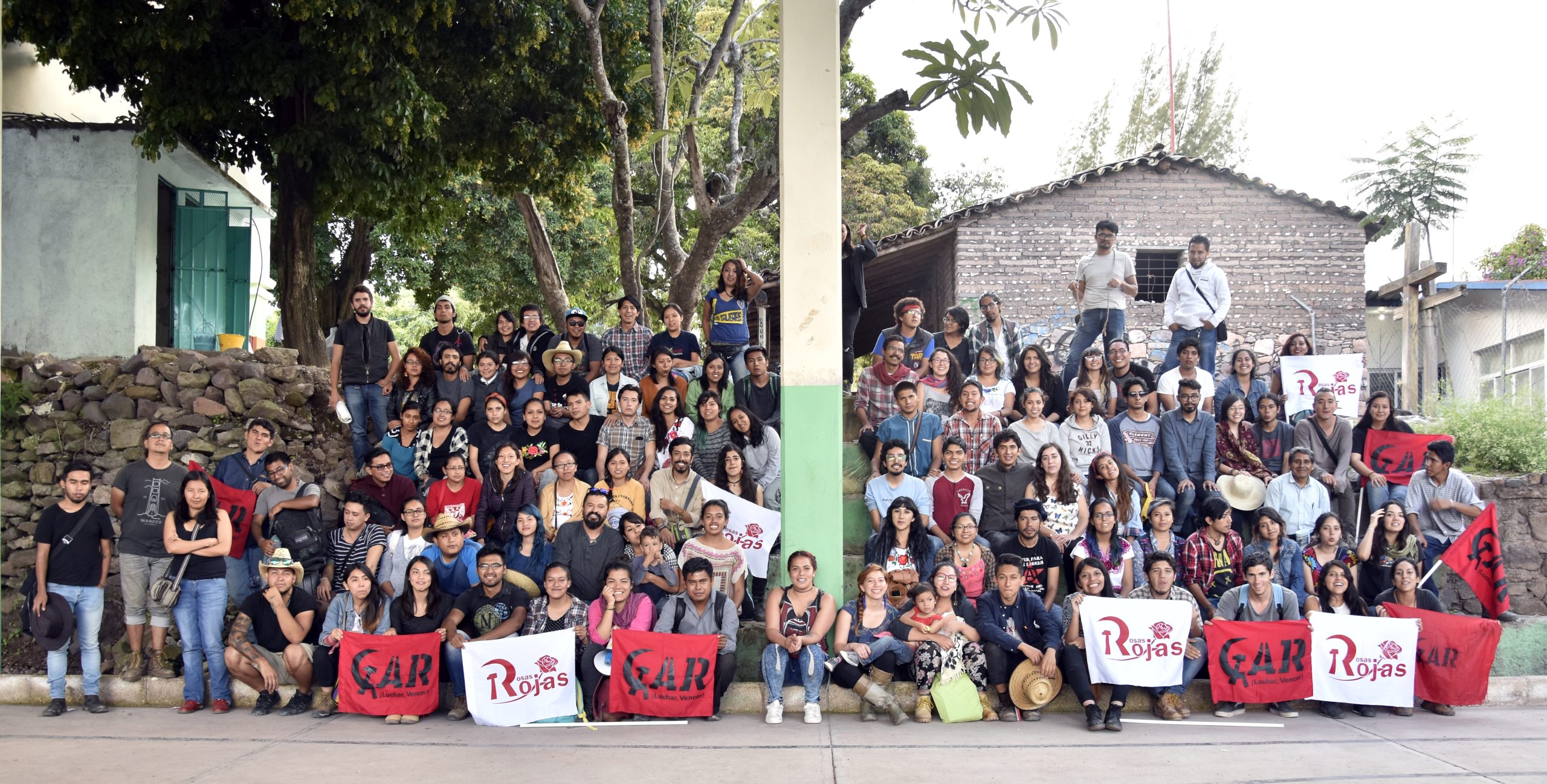 POR UNA EDUCACIÓN AL SERVICIO DEL PUEBLO