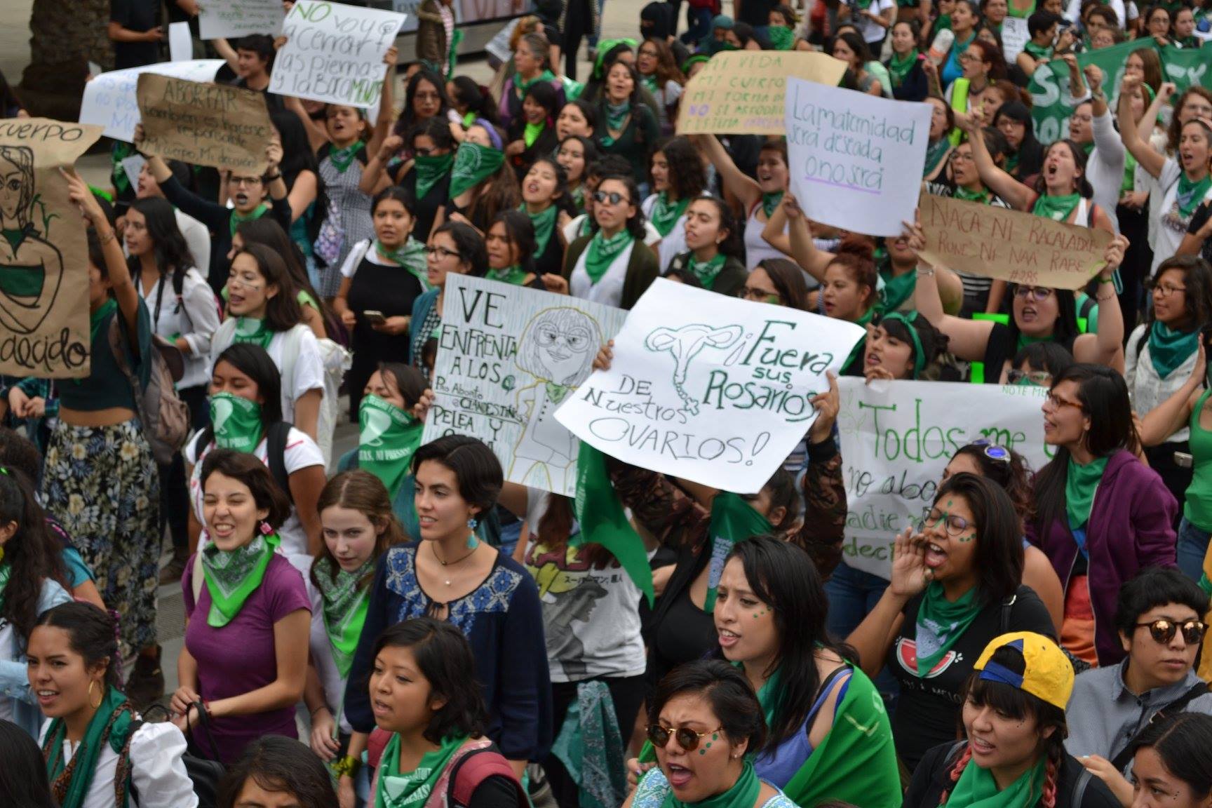 LAS MAREA VERDE MEXICANA TOMÓ LAS CALLES Y PLAZAS PÚBLICAS DE TODO EL PAÍS