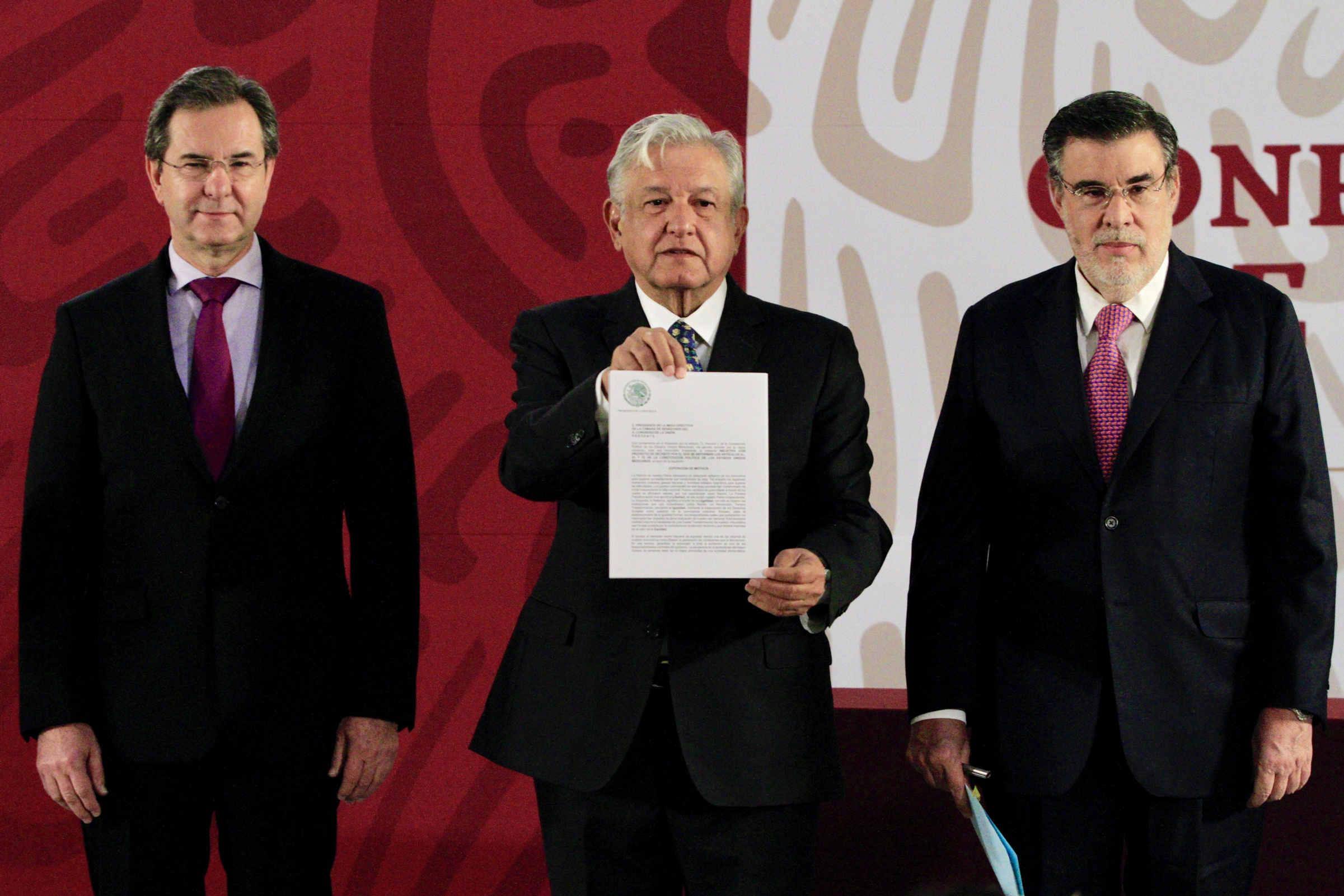 LA REFORMA EDUCATIVA Y LAS CONTRADICCIONES DE LA 4T