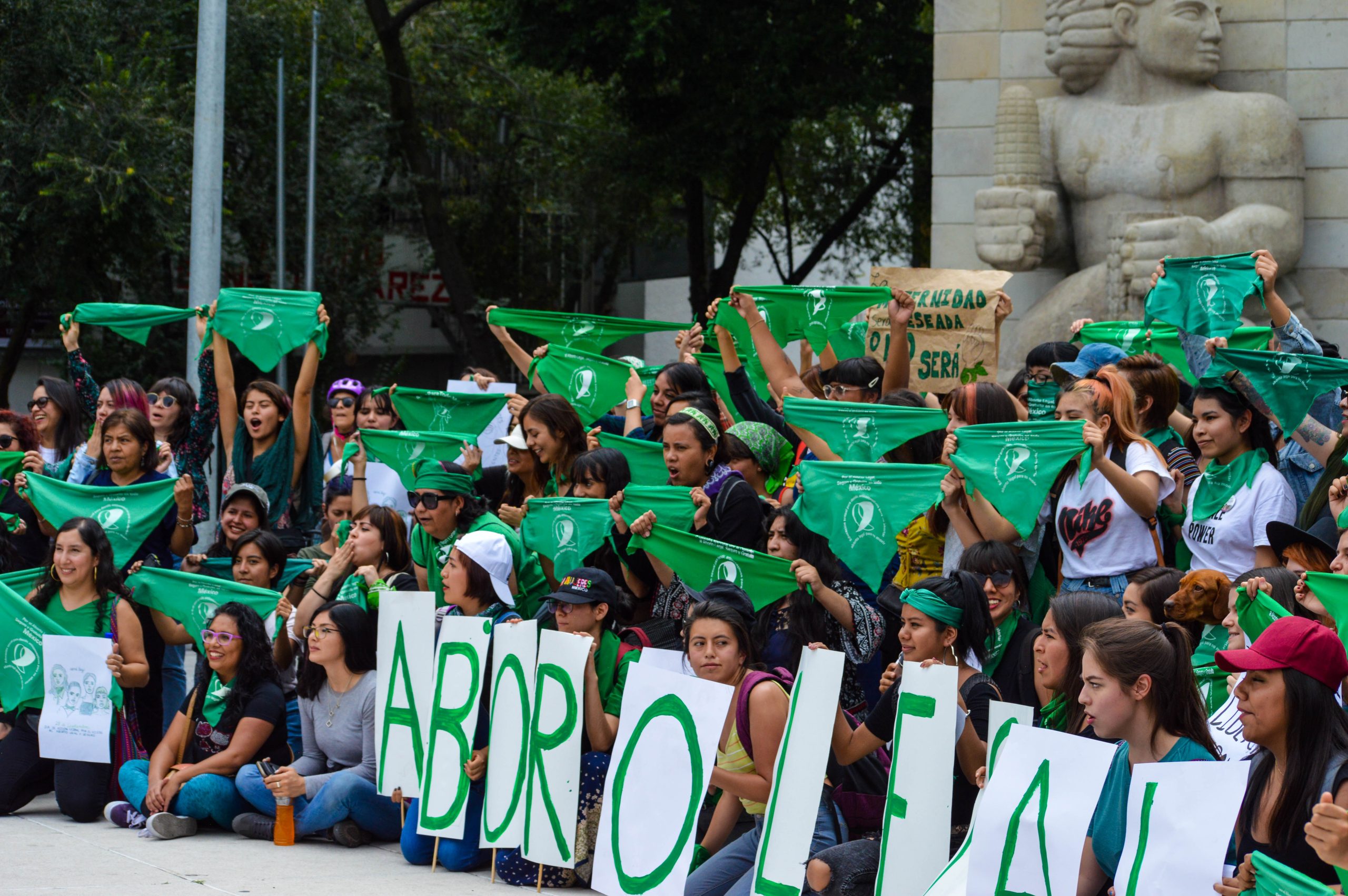 Pronuciamiento central del Pañuelazo independiente en el Monumento a la Madre