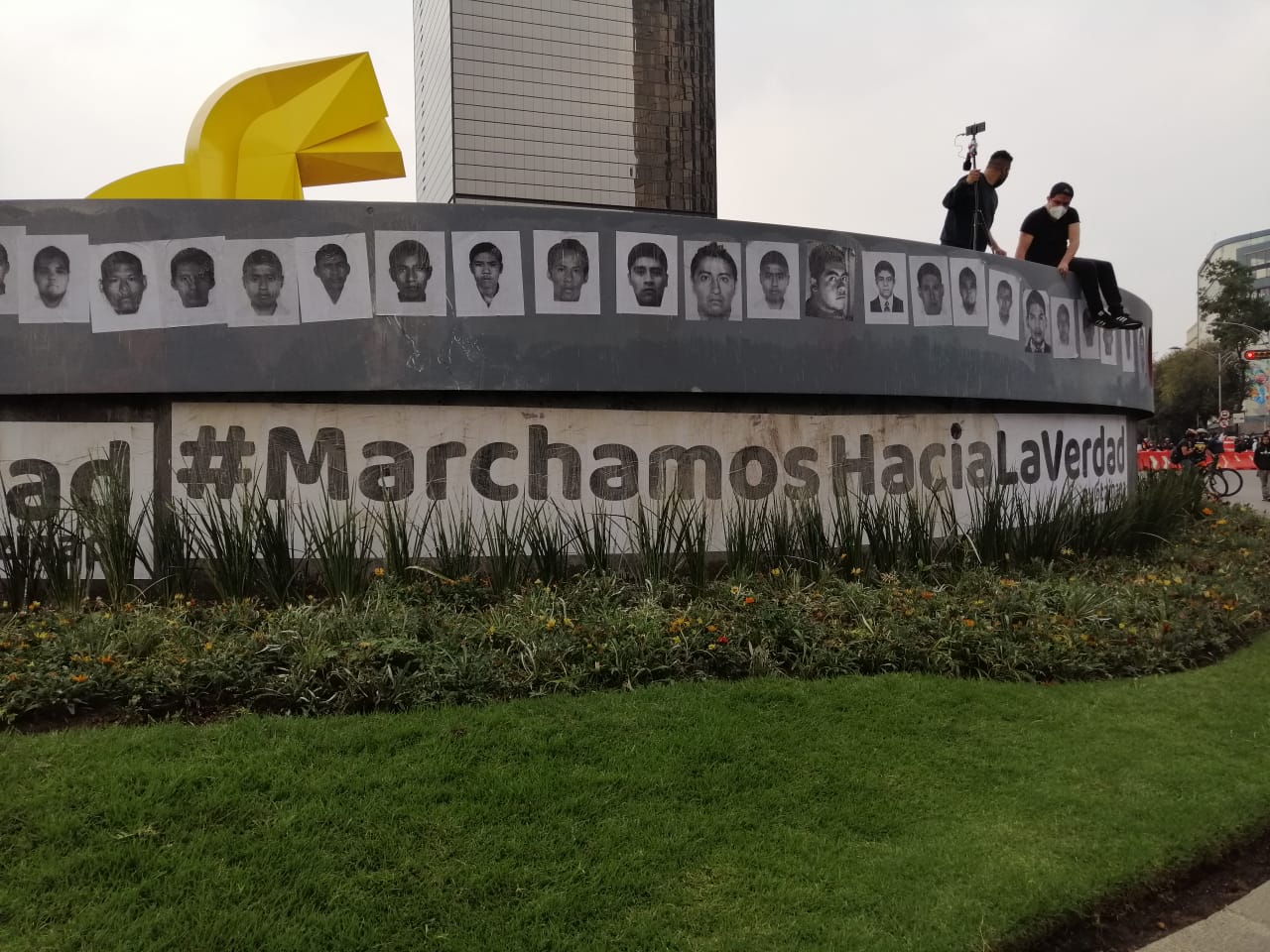 ¡Por la memoria y justicia historica!: La lucha contra el olvido